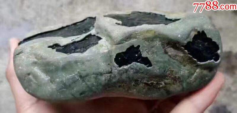 南齐翡翠原石高料特点南齐色料翡翠原石特点-第2张图片-翡翠网 南齐翡翠原石高料特点南齐色料翡翠原石特点-第2张图片-翡翠网