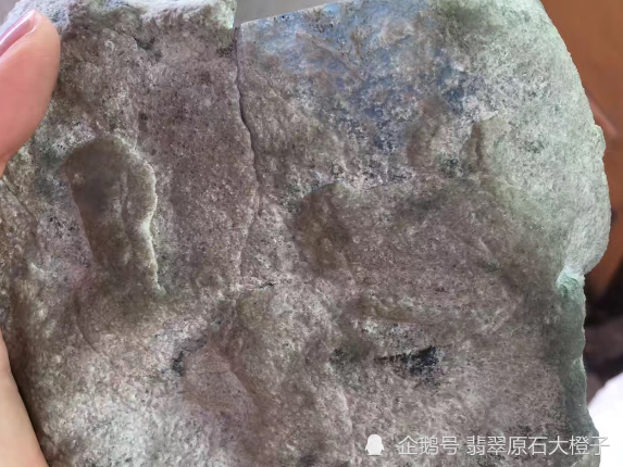 优质翡翠原石图片,各种翡翠原石图片-第1张图片-翡翠网 优质翡翠原石图片,各种翡翠原石图片-第1张图片-翡翠网