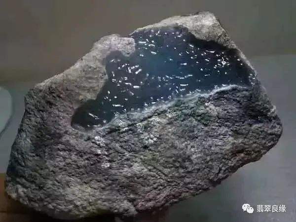 600元翡翠原石视频,翡翠原石小视频-第2张图片-翡翠网 600元翡翠原石视频,翡翠原石小视频-第2张图片-翡翠网