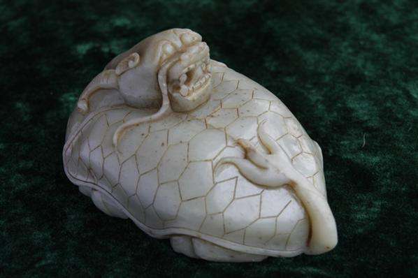 华豫之门单件最贵的翡翠,华豫之门之翡翠原石-第2张图片-翡翠网 华豫之门单件最贵的翡翠,华豫之门之翡翠原石-第2张图片-翡翠网