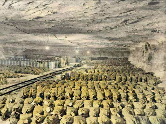 纳粹黄金列车骗局纳粹黄金列车-第2张图片-翡翠网 纳粹黄金列车骗局纳粹黄金列车-第2张图片-翡翠网