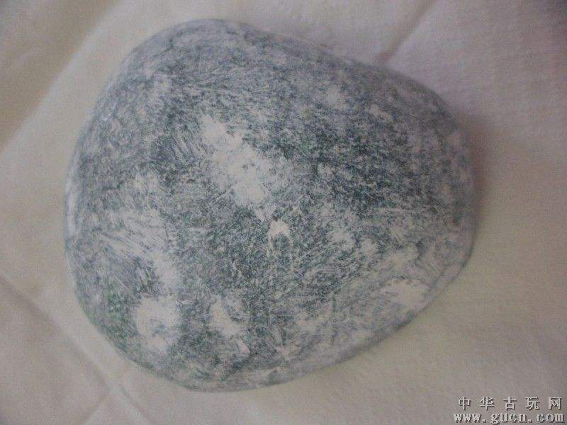 飘蓝花翡翠原石,飘晶体的墨绿翡翠原石-第2张图片-翡翠网 飘蓝花翡翠原石,飘晶体的墨绿翡翠原石-第2张图片-翡翠网