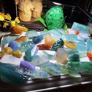 半明料翡翠原石怎么样半明料翡翠原石怎么样辨别-第2张图片-翡翠网 半明料翡翠原石怎么样半明料翡翠原石怎么样辨别-第2张图片-翡翠网