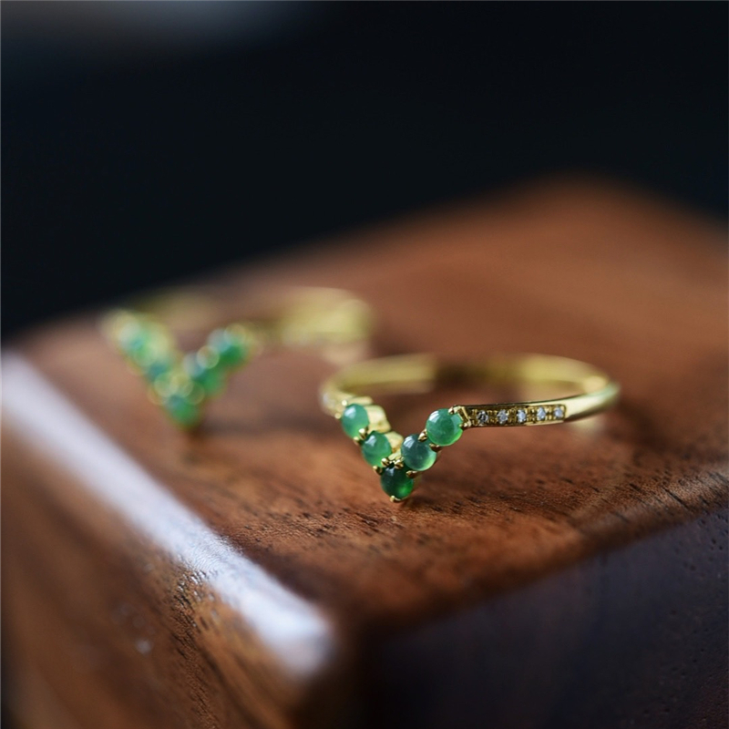 翡翠镶钻戒指 价格,金镶翡翠戒指价格-第1张图片-翡翠网 翡翠镶钻戒指 价格,金镶翡翠戒指价格-第1张图片-翡翠网