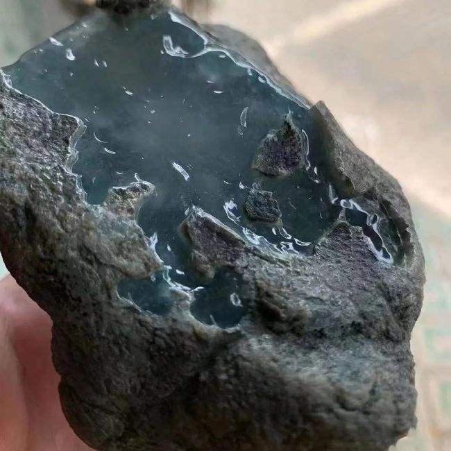 翡翠原石货源翡翠原石供应-第1张图片-翡翠网 翡翠原石货源翡翠原石供应-第1张图片-翡翠网