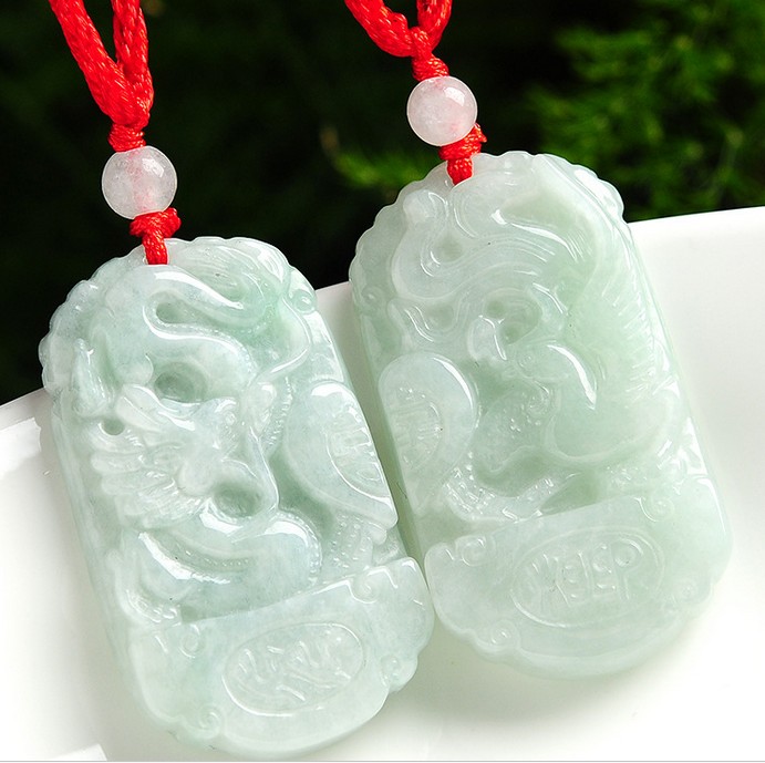 a货翡翠吊坠价格一般是多少钱淡绿色翡翠a货吊坠价格查询-第2张图片-翡翠网 a货翡翠吊坠价格一般是多少钱淡绿色翡翠a货吊坠价格查询-第2张图片-翡翠网