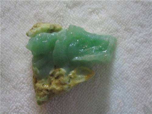 目前翡翠原石价格,翡翠原石头价格-第1张图片-翡翠网 目前翡翠原石价格,翡翠原石头价格-第1张图片-翡翠网