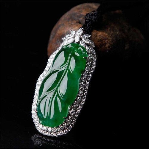 阳绿翡翠图片价格,阳绿翡翠值钱吗-第2张图片-翡翠网 阳绿翡翠图片价格,阳绿翡翠值钱吗-第2张图片-翡翠网