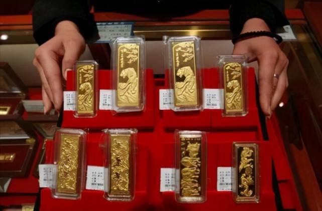 为什么没人买银行的金条,为什么没人买银行的金条送礼-第2张图片-翡翠网 为什么没人买银行的金条,为什么没人买银行的金条送礼-第2张图片-翡翠网