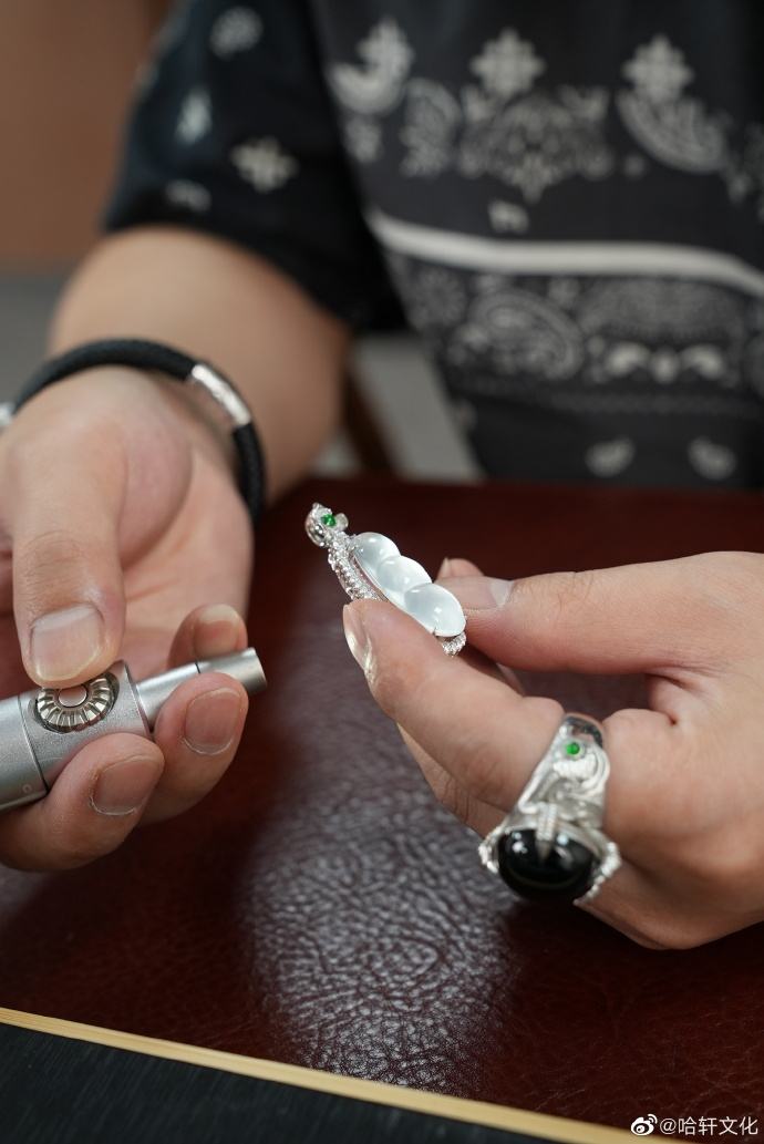 纨绔公子翡翠知识公子 翡翠-第2张图片-翡翠网 纨绔公子翡翠知识公子 翡翠-第2张图片-翡翠网