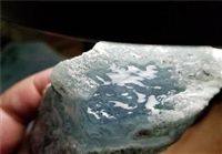 上海翡翠原石交易市场上海翡翠原石知识-第2张图片-翡翠网 上海翡翠原石交易市场上海翡翠原石知识-第2张图片-翡翠网