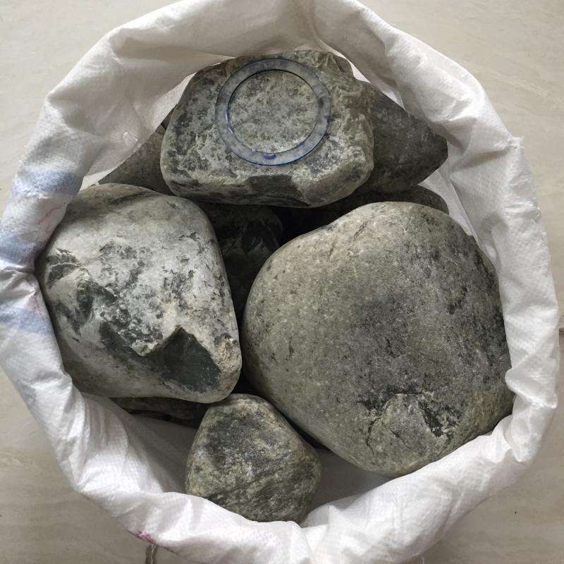 翡翠珠宝原石视频,翡翠原石的视频-第2张图片-翡翠网