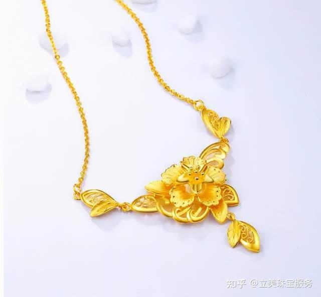黄金首饰现在多少钱一克,黄金首饰多少钱一克2022年价格表-第1张图片-翡翠网 黄金首饰现在多少钱一克,黄金首饰多少钱一克2022年价格表-第1张图片-翡翠网