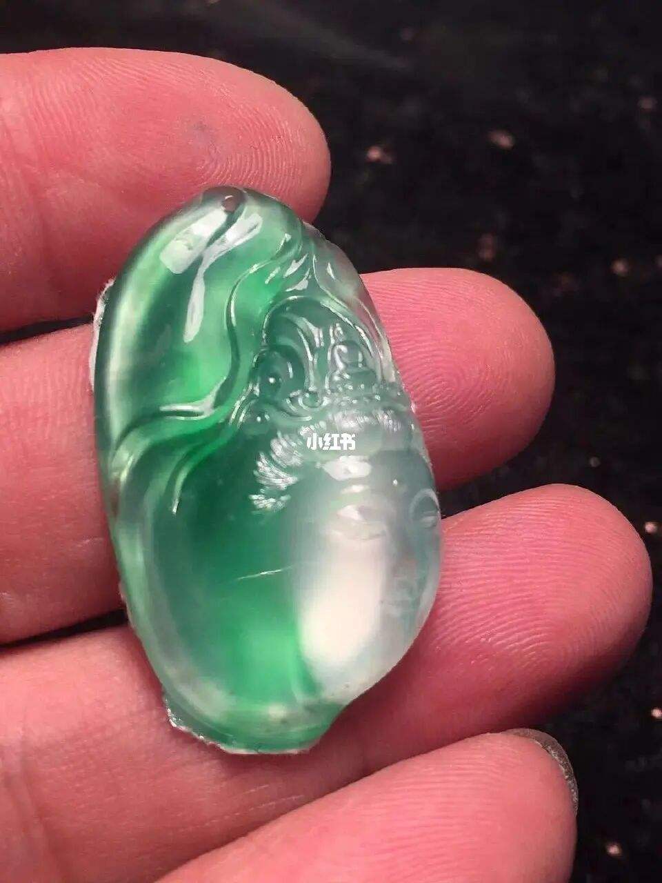 危地马拉翡翠知识新青年危地马翡翠成品-第1张图片-翡翠网 危地马拉翡翠知识新青年危地马翡翠成品-第1张图片-翡翠网