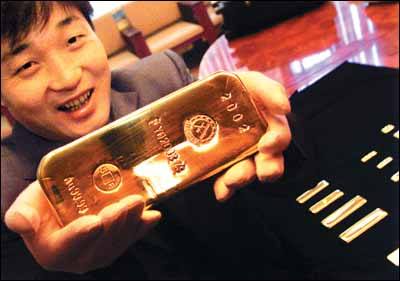 为啥金条价格不一样,金条价格和黄金价格为什么不一样-第2张图片-翡翠网 为啥金条价格不一样,金条价格和黄金价格为什么不一样-第2张图片-翡翠网