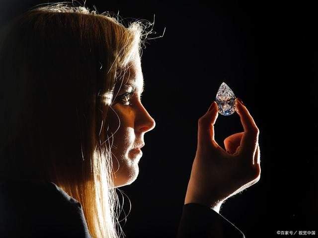 黑道公子翡翠知识的简单介绍-第2张图片-翡翠网 黑道公子翡翠知识的简单介绍-第2张图片-翡翠网