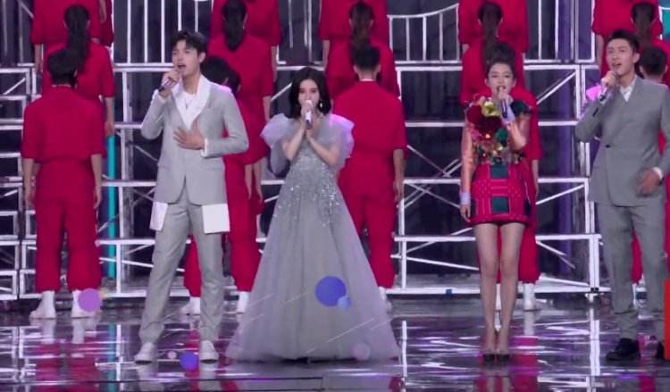 北京卫视春晚李沁黄景瑜北京卫视春晚李沁黄景瑜访谈-第2张图片-翡翠网 北京卫视春晚李沁黄景瑜北京卫视春晚李沁黄景瑜访谈-第2张图片-翡翠网