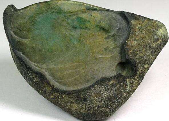 翡翠原石最高价,翡翠原石价值多少-第1张图片-翡翠网 翡翠原石最高价,翡翠原石价值多少-第1张图片-翡翠网