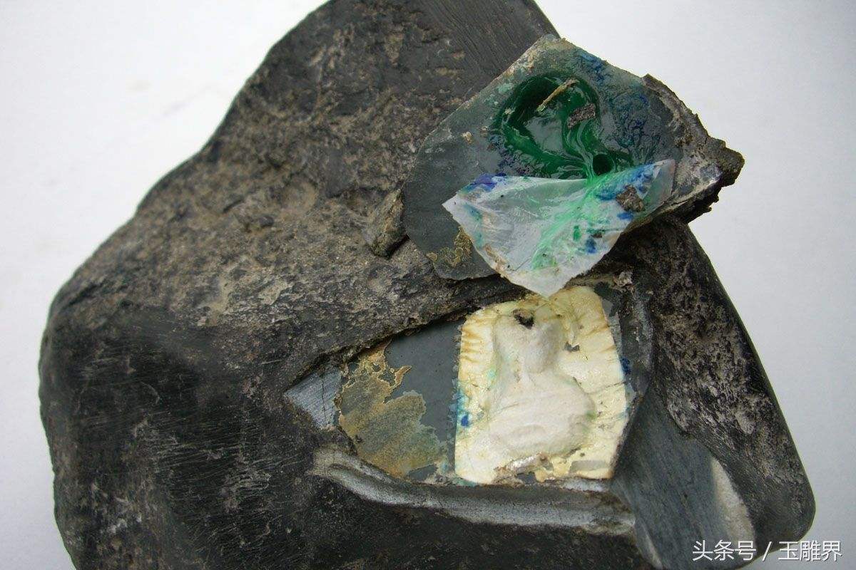 翡翠原石购买体验网购翡翠原石-第1张图片-翡翠网 翡翠原石购买体验网购翡翠原石-第1张图片-翡翠网