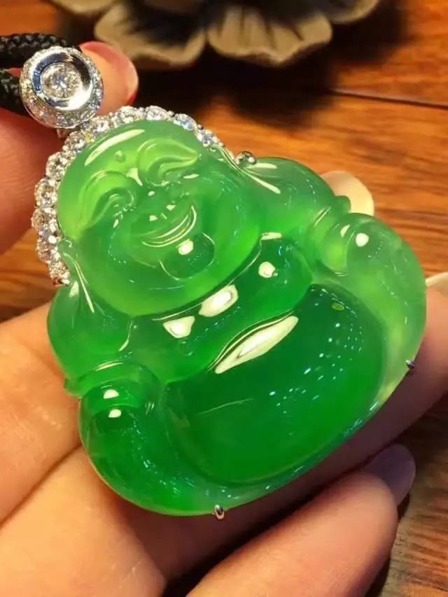 未来5年翡翠市场价格未来5年翡翠市场价格如何-第1张图片-翡翠网 未来5年翡翠市场价格未来5年翡翠市场价格如何-第1张图片-翡翠网