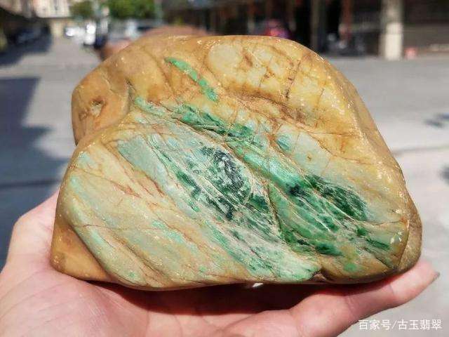 翡翠及原石,翡翠及原石购买-第2张图片-翡翠网 翡翠及原石,翡翠及原石购买-第2张图片-翡翠网