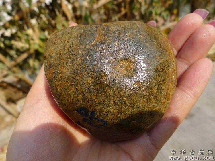 达木坎翡翠水石种老吗达木坎翡翠原石特点-第1张图片-翡翠网 达木坎翡翠水石种老吗达木坎翡翠原石特点-第1张图片-翡翠网