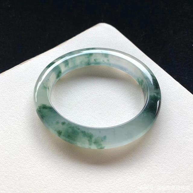 淘宝翡翠手镯图片大全,手镯的图片-第1张图片-翡翠网 淘宝翡翠手镯图片大全,手镯的图片-第1张图片-翡翠网