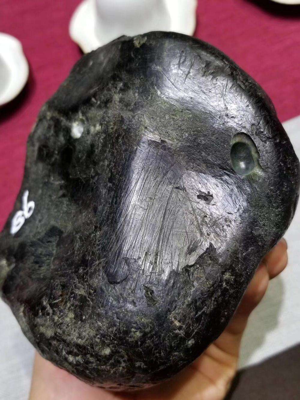 莫湾基场口翡翠原石的特点,莫弯基场口翡翠原石特点-第2张图片-翡翠网 莫湾基场口翡翠原石的特点,莫弯基场口翡翠原石特点-第2张图片-翡翠网