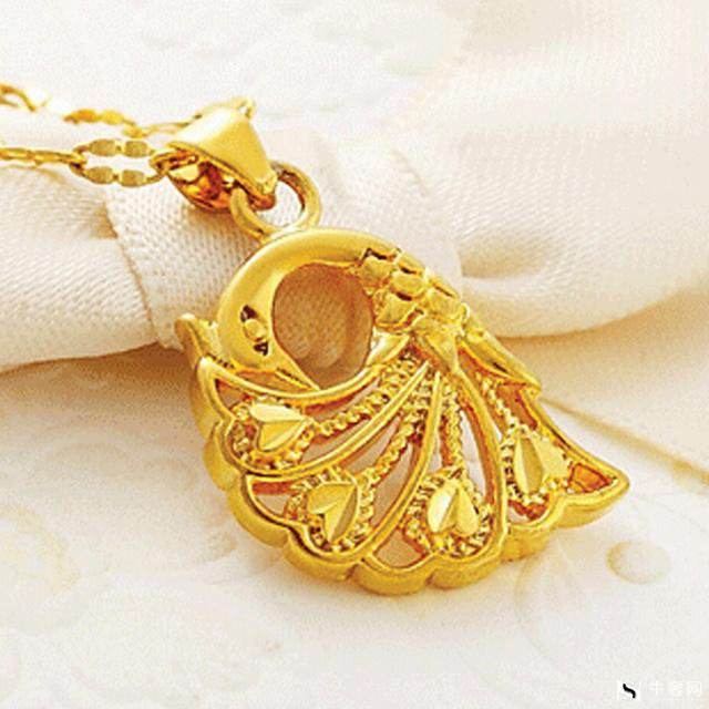 黄金首饰样式图片大全,黄金首饰图片大全唯美图片-第2张图片-翡翠网 黄金首饰样式图片大全,黄金首饰图片大全唯美图片-第2张图片-翡翠网