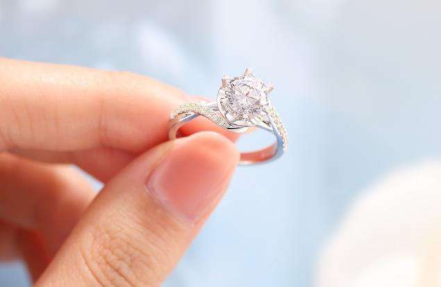 戒指可以卖吗现在,戒指可以卖吗-第2张图片-翡翠网 戒指可以卖吗现在,戒指可以卖吗-第2张图片-翡翠网