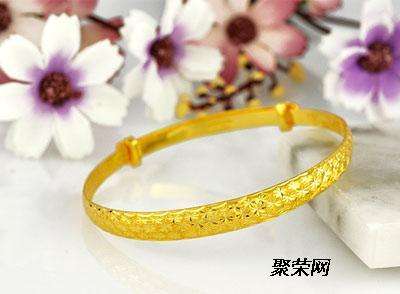 今天黄金首饰一克多少钱,黄金首饰今天多少一克-第1张图片-翡翠网
