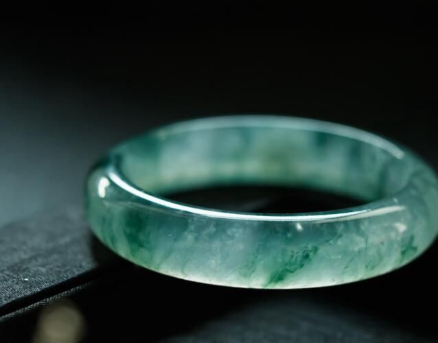 翡翠好坏鉴别知识大全,翡翠好坏鉴别知识大全图-第1张图片-翡翠网