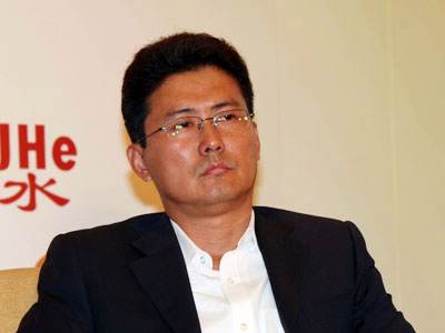 中国珠宝鉴定师冯波中国珠宝鉴定师冯波个人简历-第2张图片-翡翠网 中国珠宝鉴定师冯波中国珠宝鉴定师冯波个人简历-第2张图片-翡翠网