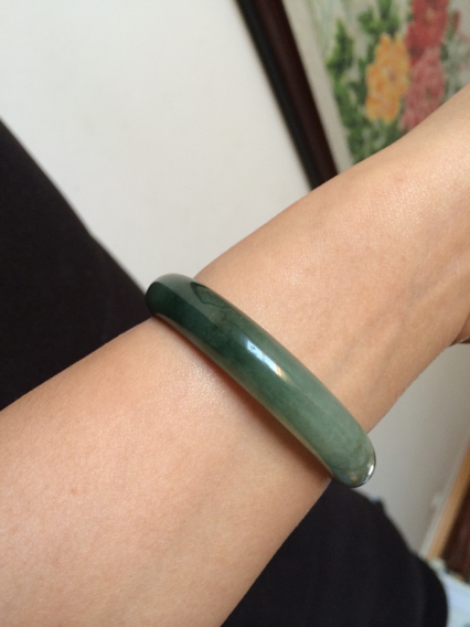 翡翠手镯的附加价值有哪些,翡翠手镯的附加价值有哪些呢-第2张图片-翡翠网 翡翠手镯的附加价值有哪些,翡翠手镯的附加价值有哪些呢-第2张图片-翡翠网