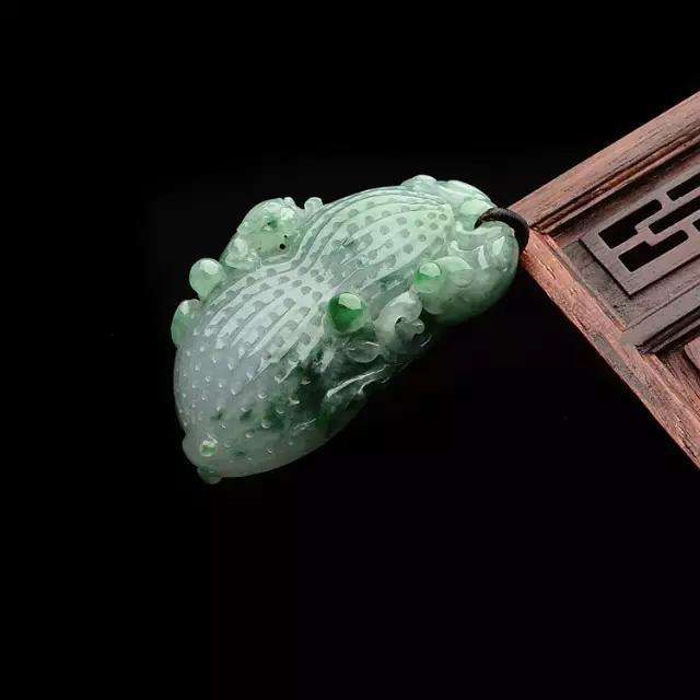 哪里的翡翠比较好丁公子翡翠知识-第1张图片-翡翠网 哪里的翡翠比较好丁公子翡翠知识-第1张图片-翡翠网