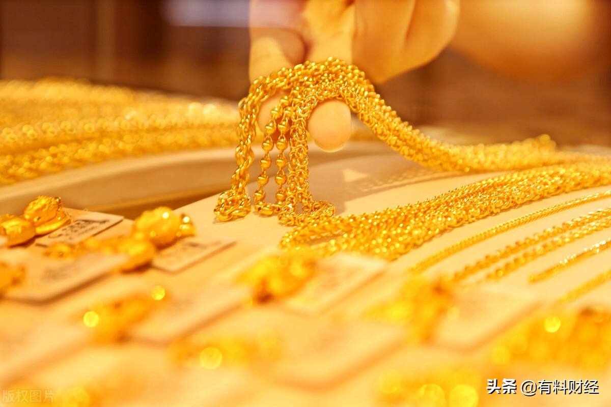 黄金多少钱一克2021年价格表黄金多少钱一克2021年-第1张图片-翡翠网 黄金多少钱一克2021年价格表黄金多少钱一克2021年-第1张图片-翡翠网