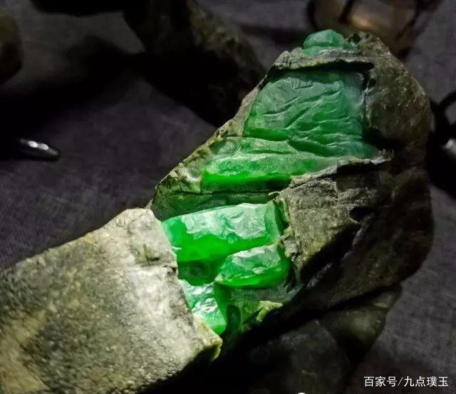 翡翠原石种类怎么区分翡翠原石种类-第1张图片-翡翠网 翡翠原石种类怎么区分翡翠原石种类-第1张图片-翡翠网