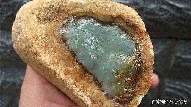 翡翠原石种类怎么区分翡翠原石种类-第2张图片-翡翠网 翡翠原石种类怎么区分翡翠原石种类-第2张图片-翡翠网
