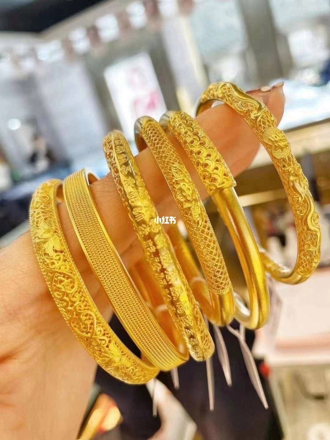 黄金珠宝,黄金珠宝文案短句-第1张图片-翡翠网 黄金珠宝,黄金珠宝文案短句-第1张图片-翡翠网