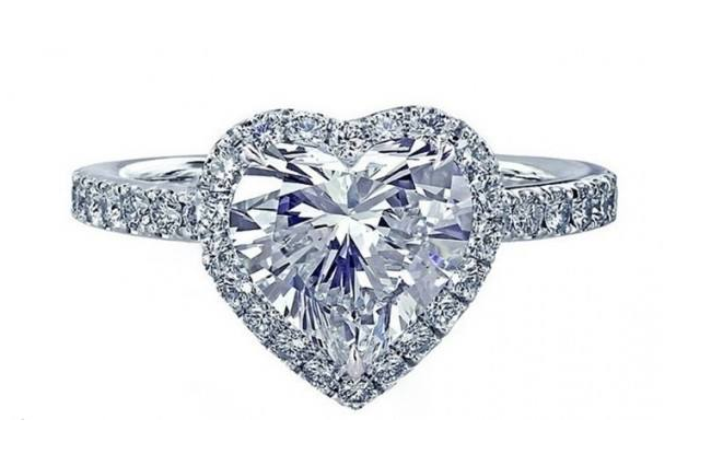 最高端的钻戒品牌,高端钻戒品牌-第2张图片-翡翠网 最高端的钻戒品牌,高端钻戒品牌-第2张图片-翡翠网