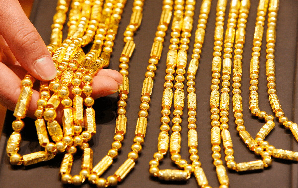 黄金首饰哪个品牌最好黄金首饰品牌有哪些-第1张图片-翡翠网 黄金首饰哪个品牌最好黄金首饰品牌有哪些-第1张图片-翡翠网