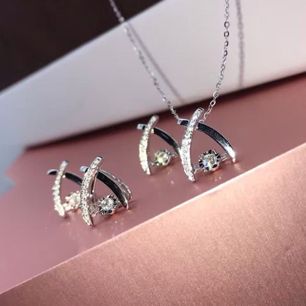 白金首饰品牌排行榜,白金首饰品牌排行榜最新-第2张图片-翡翠网 白金首饰品牌排行榜,白金首饰品牌排行榜最新-第2张图片-翡翠网