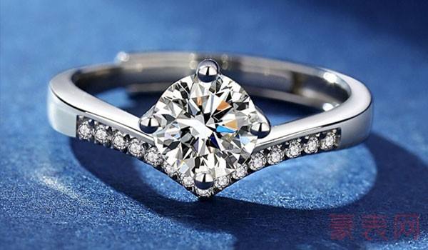 钻戒价格一般在多少钱一克钻戒价格一般在多少钱-第1张图片-翡翠网 钻戒价格一般在多少钱一克钻戒价格一般在多少钱-第1张图片-翡翠网