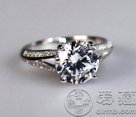 钻戒价格一般在多少钱一克钻戒价格一般在多少钱-第2张图片-翡翠网 钻戒价格一般在多少钱一克钻戒价格一般在多少钱-第2张图片-翡翠网