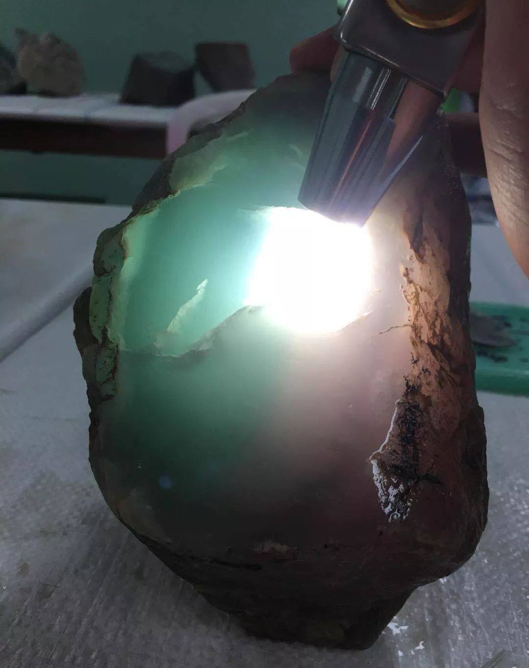 关于缅甸翡翠的知识,缅甸翡翠知识大讲堂-第2张图片-翡翠网