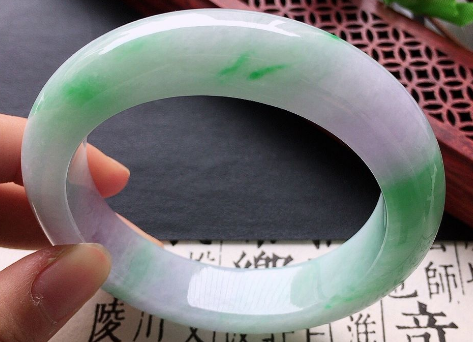 春晚翡翠知识付费,春晚翡翠知识付费视频-第1张图片-翡翠网 春晚翡翠知识付费,春晚翡翠知识付费视频-第1张图片-翡翠网