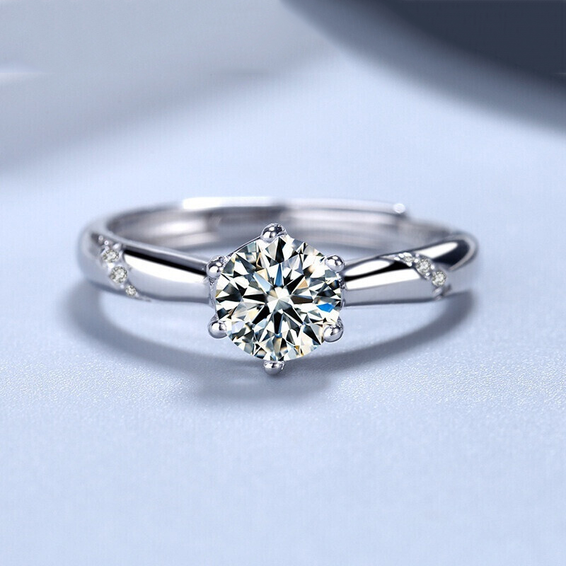 六爪经典款钻戒图片六爪经典款钻戒图片 设计-第1张图片-翡翠网 六爪经典款钻戒图片六爪经典款钻戒图片 设计-第1张图片-翡翠网
