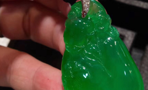 翡翠种水知识,翡翠种水知识大全-第1张图片-翡翠网 翡翠种水知识,翡翠种水知识大全-第1张图片-翡翠网