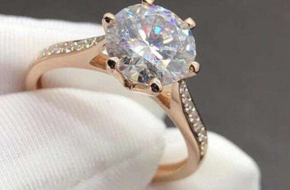 钻戒10大品牌,最顶级的钻戒品牌-第2张图片-翡翠网