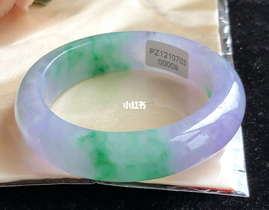 春带彩翡翠手镯真品,翡翠春彩手镯图片-第2张图片-翡翠网 春带彩翡翠手镯真品,翡翠春彩手镯图片-第2张图片-翡翠网